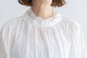 み空 スタンドレースブラウス off white 4