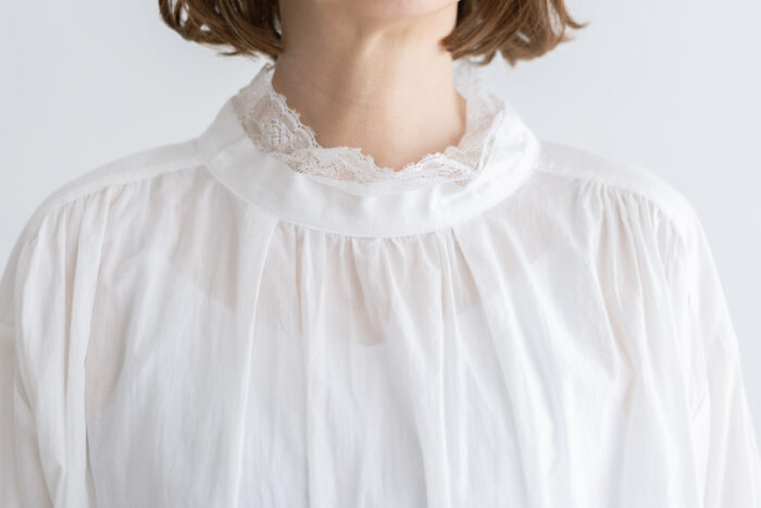 み空 スタンドレースブラウス off white 4