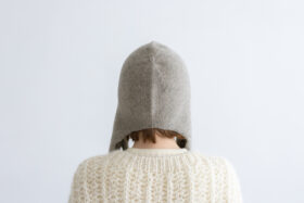 おぼろ雲：ニットフードマフラー gray beige 3