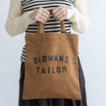 OMT PRINT CORDUROY MINI TOTE BAG brown