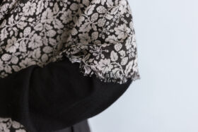 WILD BERRY GAUZE SHAWL  flax 4