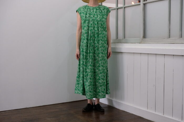 No.8101 T.W.W.B.F. N/SLEEVE PULLOVER DRESS 5-7月 1 No.8101 T.W.W.B.F. N/SLEEVE PULLOVER DRESS 5-7月 1