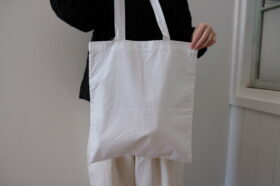 No.8327  BISCUIT TOTE BAG white  8-10月 2