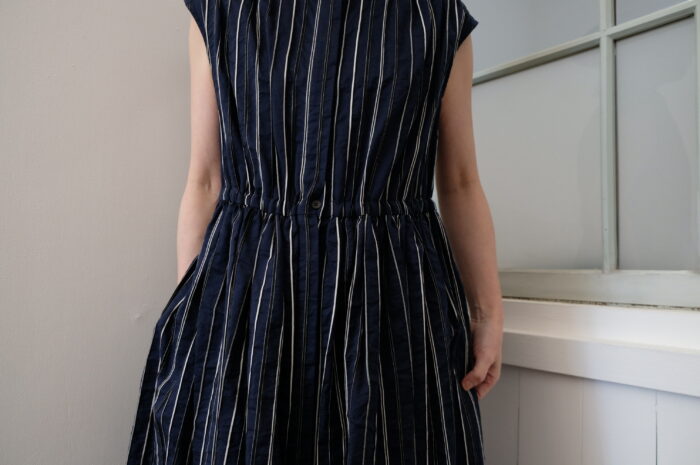 No.8216  D.S. NO SLEEVE FRONT OPEN DRESS  8-10月 4