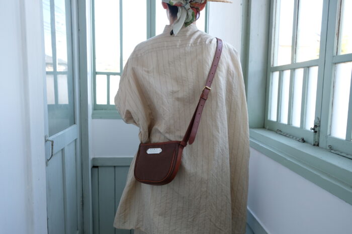 No.8311  COMBINATION SHOULDER BAG brown  8-10月 2