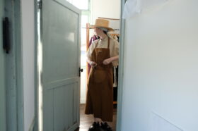 No.8241  S.C.G.D. APRON  5-7月 1