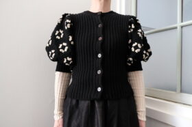 No.8352  GRANNY SQUARE PUFF SLEEVE CARDIGAN  8-10月 1