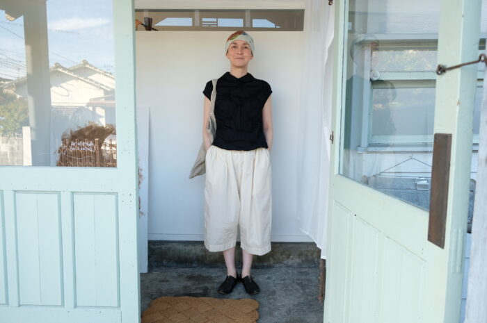 No.8259  S.J. ROUND COLLAR BLOUSE  8-10月 6