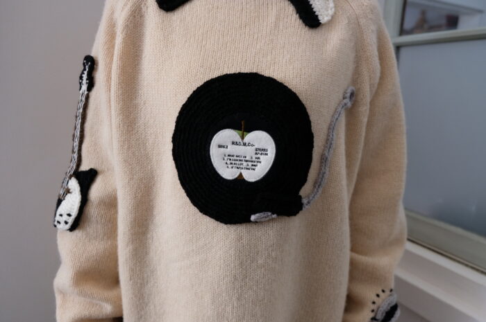 No.8355  RECORDING SWEATER  8-10月 6