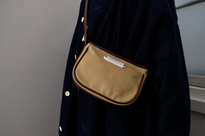 No.8311  COMBINATION SHOULDER BAG beige  8-10月 1