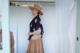 No.8323  BISCUIT GAUZE SHAWL  8-10月 2