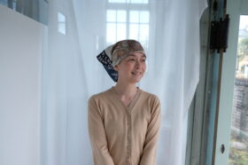 No.8328  SILK BISCUIT PANEL SCARF navy  8-10月 1