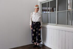 No.8319  BISCUIT GUM PANTS  8-10月 6