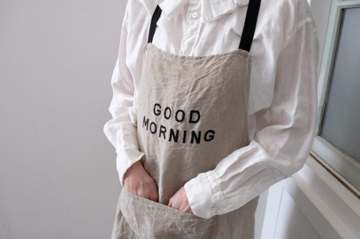 No.8313  Good Morning APRON  8-10月 4