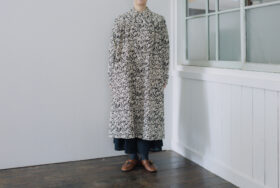 WILD BERRY YOKE GATHER COAT 1