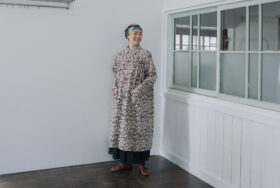 WILD BERRY YOKE GATHER COAT 6