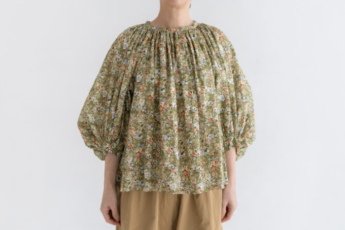 WILD BERRY FIELD LAWN GATHER SMOCK 1