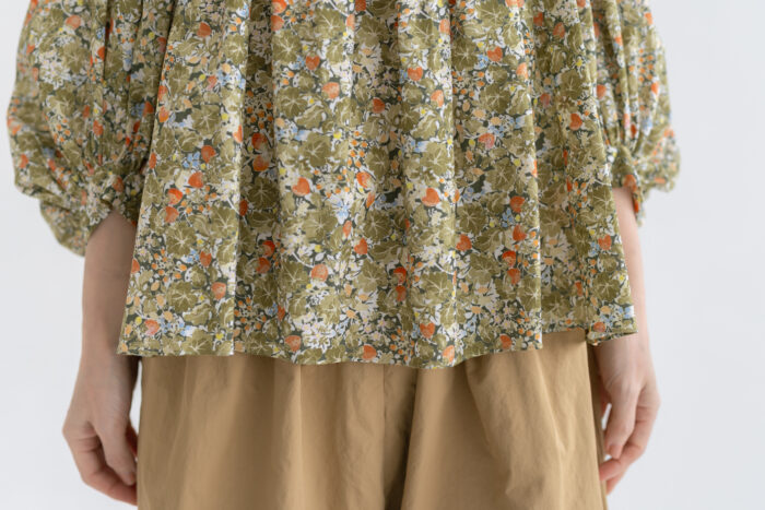 WILD BERRY FIELD LAWN GATHER SMOCK 5