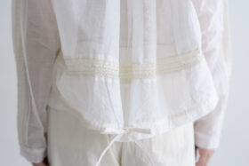 予約 RS1 Airy Pintuck Lace Blouse off white 9月中〜9月末 5 予約 RS1 Airy Pintuck Lace Blouse off white 9月中〜9月末 5