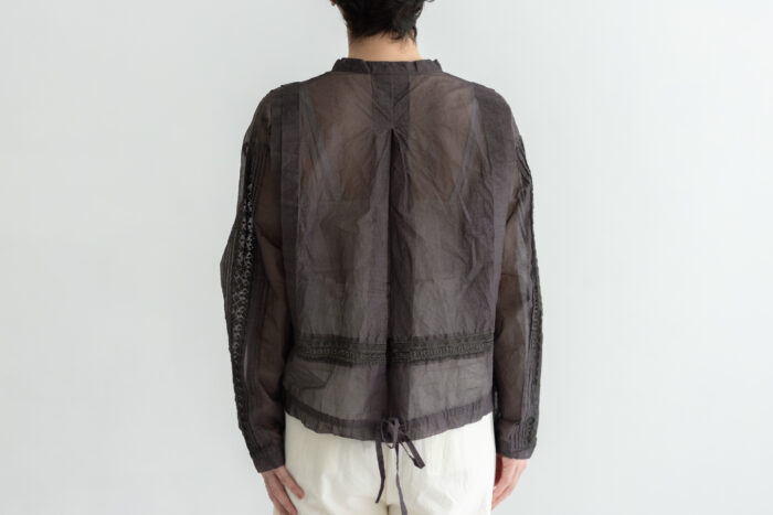 予約 RS1 Airy Pintuck Lace Blouse charcoal 9月中〜9月末 3 予約 RS1 Airy Pintuck Lace Blouse charcoal 9月中〜9月末 3