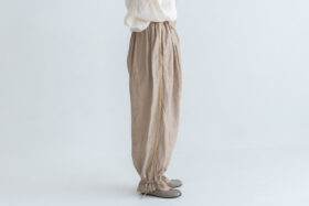 予約 G1202 CLASSIL SIDE LINEN STRING PANTS beige 7月末〜8月初 2