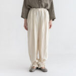 予約 G1202 CLASSIL SIDE LINEN STRING PANTS milk 7月末〜8月初