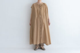 予約 G1183 TINY FRILL NO SLEEVE GATHER DRESS light beige 6月初〜6月中 5
