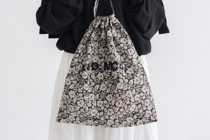 WILD BERRY DRAWSTRING BAG (L) 2
