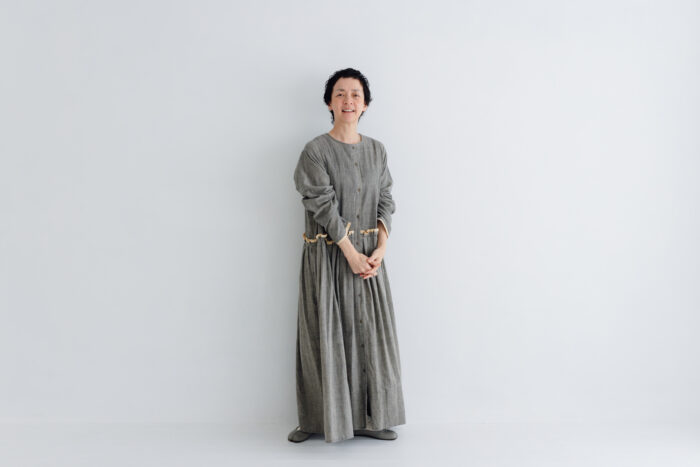 BN2672 Pintuck Dress gray mix 5