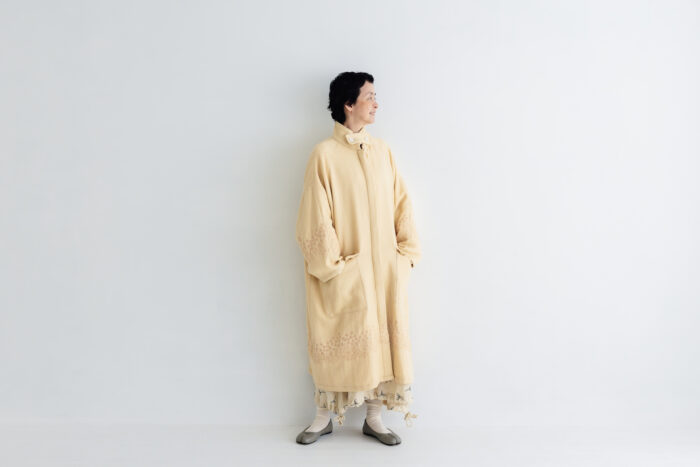 BN2692 Aurora Embroidery Coat ecru 6