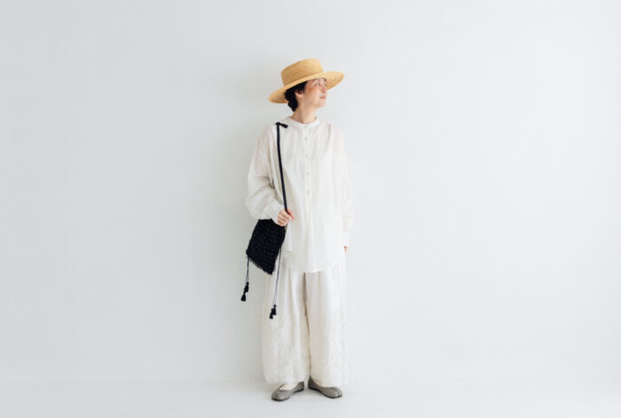 BN2669 Long＆Embroidery Blouse B.white 6