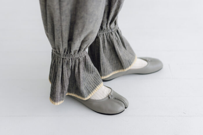 BN2673 Gather Pants gray mix 4