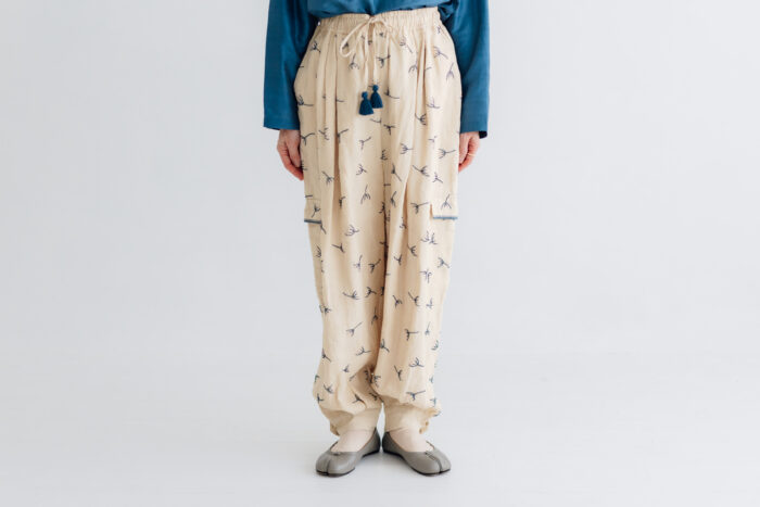 BN2683 Embroidery Parachute Pants ecru 1