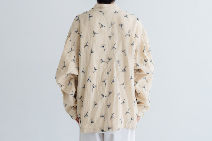 BN2679 Embroidery Over Jaket ecru 3