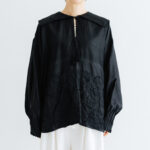 BN2653 Flower Blouse black