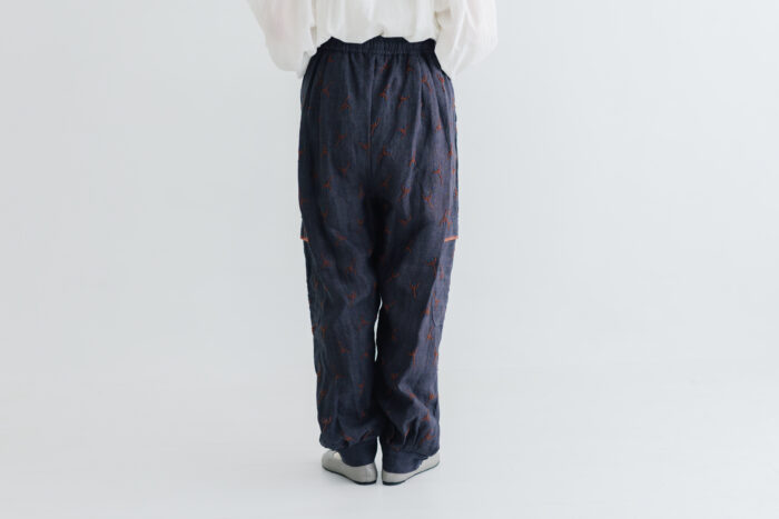 BN2683 Embroidery Parachute Pants charcoal 3
