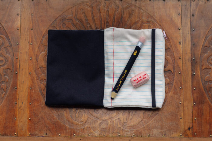 STATIONERY POUCH 4