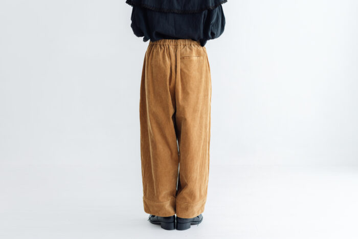予約 G1230 ORGANIC CORDUROY OEUF PANTS beige 9月末〜10月初 3