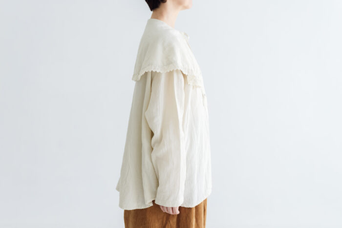 予約 RS29 CAPE COLLAR BLOUSE off white  11月初〜11月中 2