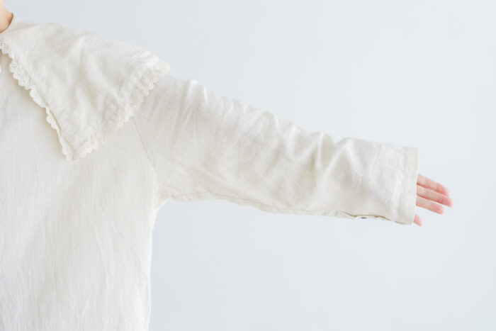 予約 RS29 CAPE COLLAR BLOUSE off white  11月初〜11月中 4