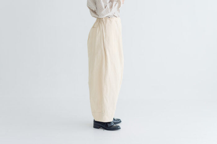 予約 G1230 ORGANIC CORDUROY OEUF PANTS milk 9月末〜10月初 2