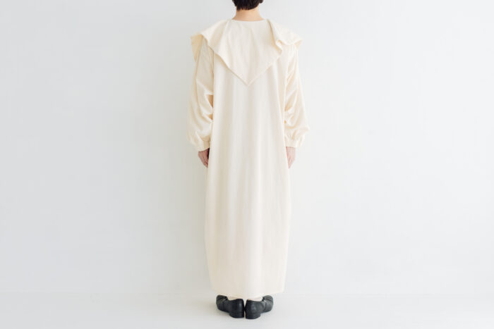 予約 G1242 SONIA RIBBON ROBE milk 10月末〜11月初 3