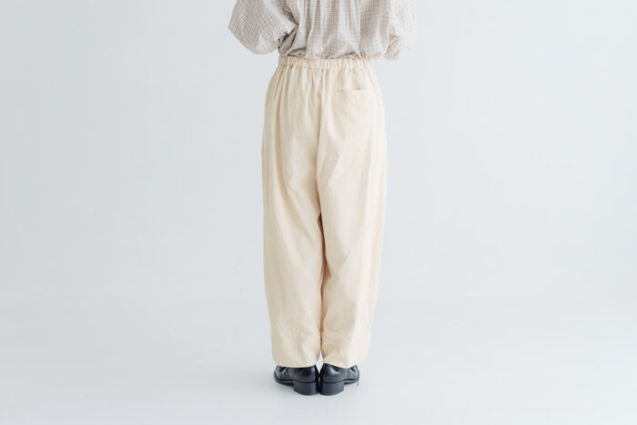 予約 G1230 ORGANIC CORDUROY OEUF PANTS milk 9月末〜10月初 3