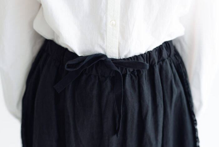 予約 G1254 SONIA SKIRT noir 11月中〜11月末 4