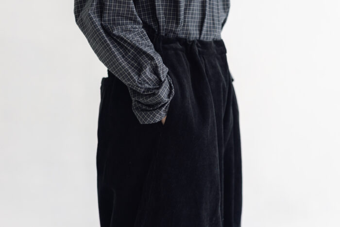 予約 G1230 ORGANIC CORDUROY OEUF PANTS black 9月末〜10月初 4