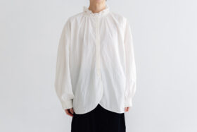 予約 RS24 STAND COLLAR EMBROIDERY BLOUSE  off white 10月中〜10月末 1