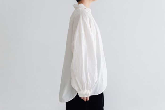 予約 RS24 STAND COLLAR EMBROIDERY BLOUSE  off white 10月中〜10月末 2