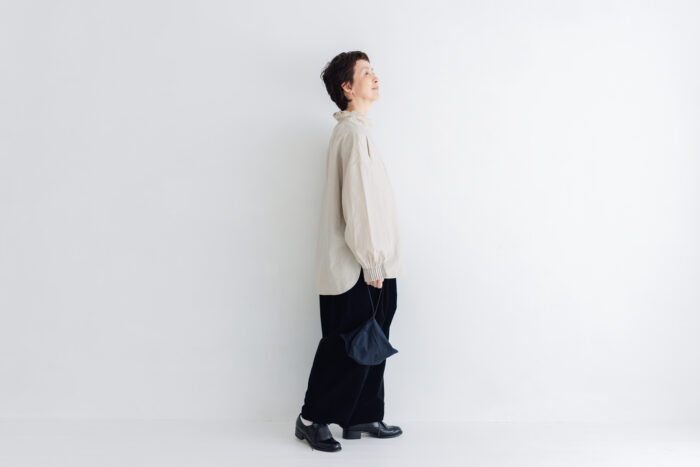 予約 RS24 STAND COLLAR EMBROIDERY BLOUSE light gray  10月中〜10月末 6