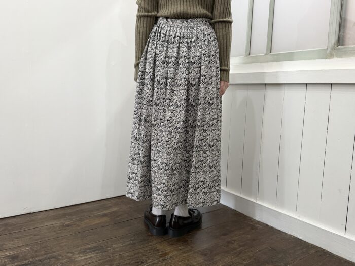 No.8455 C.W.B. TUCK GATHER SKIRT 11-1月 3