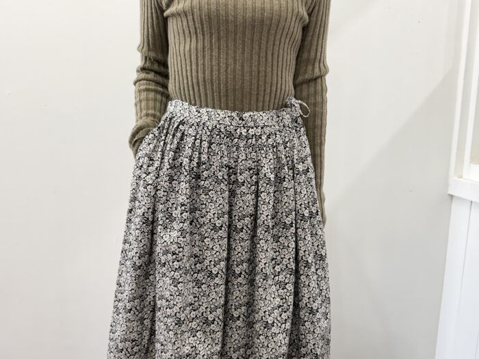 No.8455 C.W.B. TUCK GATHER SKIRT 11-1月 4